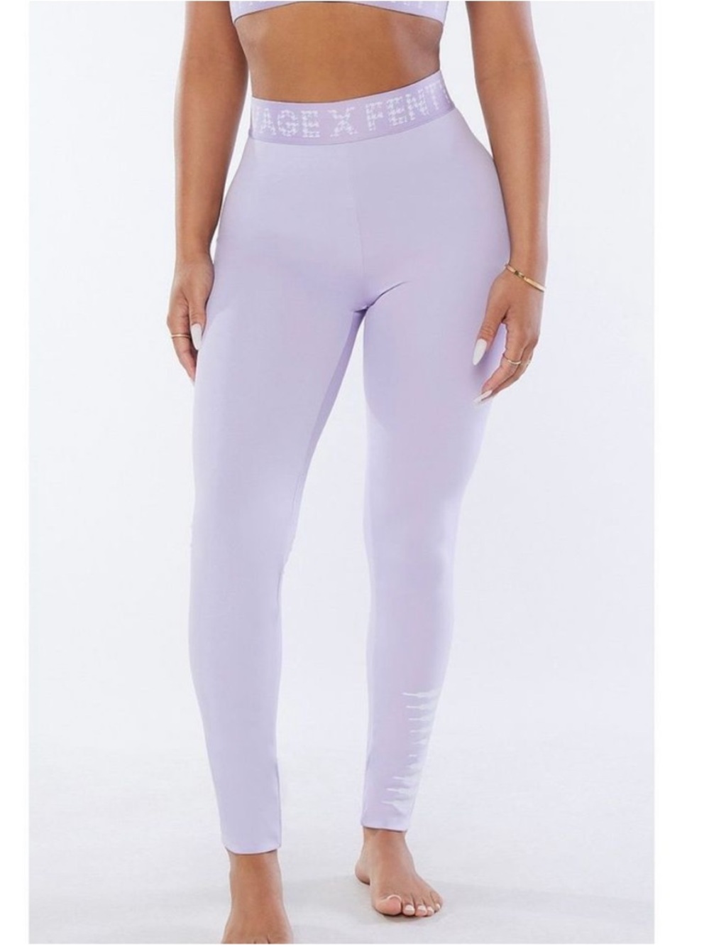 Savage X Fenty Forever Savage Leggings Medium